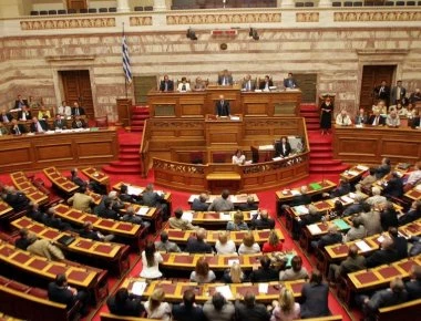 Xαμός στη βουλή για την απόφαση του Αρείου Πάγου! Kόντρα Μ. Βορίδη και Ν. Παρασκευόπουλου για το «μακεδονικό έθνος»